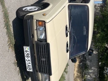 Авто ВАЗ 2107 1988 № 8098932