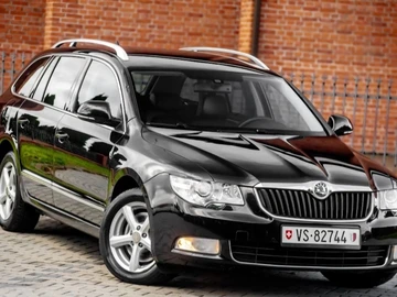 Авто Skoda Superb 2010 № 8098981