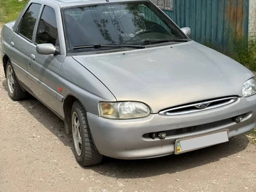 Авто Ford Escort 1996 № 8099111