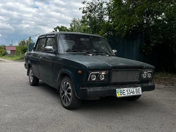 Авто ВАЗ 2107 2005 № 8099121