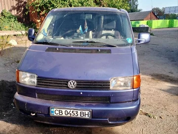 Авто Volkswagen Transporter 2000 № 8099129