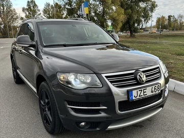 Авто Volkswagen Touareg 2009 № 8099156