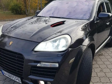 Авто Porsche Cayenne 2007 № 8099366