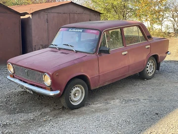 Авто ВАЗ 2101 1978 № 8099374