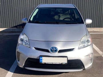 Авто Toyota Prius 2013 № 8099377