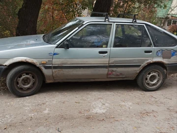 Авто Toyota Corolla 1987 № 8099386