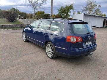 Авто Volkswagen Passat Hatchback 2005 № 8099389