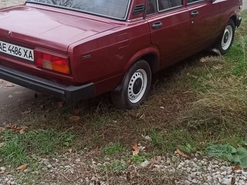 Авто ВАЗ 2105 1991 № 8099399