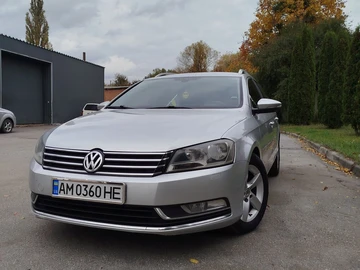 Авто Volkswagen Passat Variant 2012 № 8099446