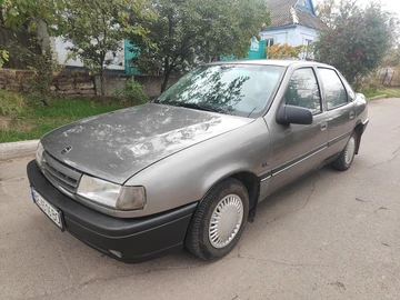 Авто Opel Vectra 1990 № 8099755