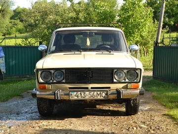 Авто ВАЗ 2107 1984 № 8099774