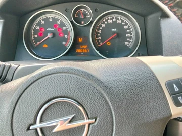 Авто Opel Astra 2007 № 8099782