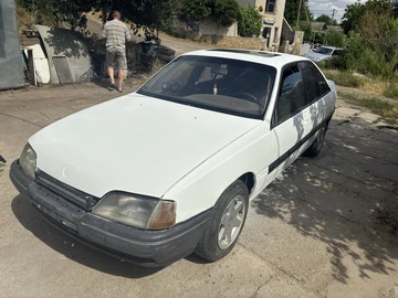 Авто Opel Omega 1994 № 8099788