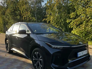 Авто Toyota Avensis Verso 2023 № 8100074