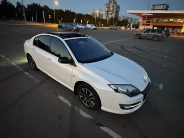 Авто Renault Laguna 2015 № 8100151