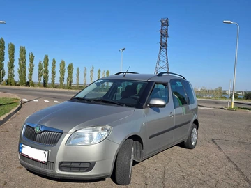 Авто Skoda Roomster 2009 № 8100192
