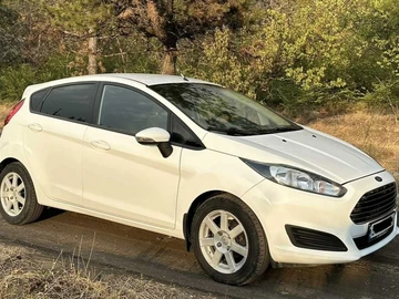Авто Ford Fiesta 2013 № 8100210