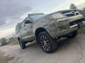 Авто Toyota Hilux Pick Up 2009 № 8100264