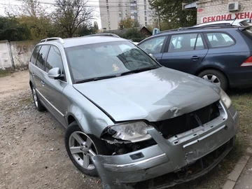 Авто Volkswagen Passat Variant 2004 № 8100278