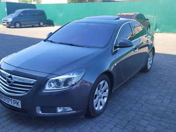 Авто Opel Insignia 2010 № 8100285
