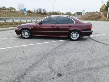 Авто BMW 5 Серия 1998 № 8100298