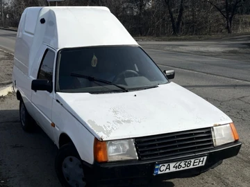 Авто ЗАЗ Таврия 2003 № 8100320