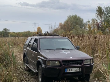 Авто Opel Frontera 1994 № 8100352