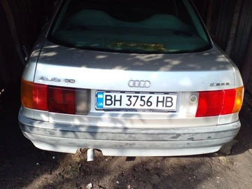 Авто Audi 80 1987 № 8100368