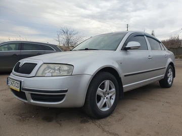 Авто Skoda Superb 2007 № 8100377