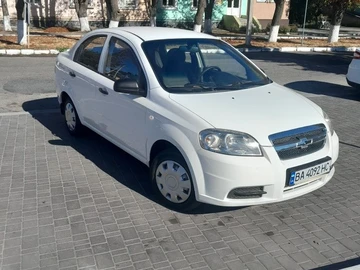 Авто Chevrolet Aveo 2006 № 8100428