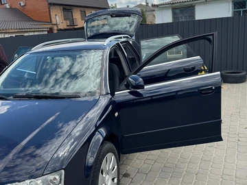 Авто Audi A4 2004 № 8100430