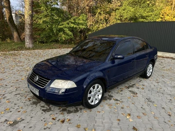 Авто Volkswagen Passat Sedan 2001 № 8100481