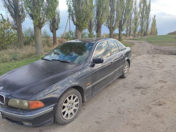 Авто BMW 5 Серия 1998 № 8100564