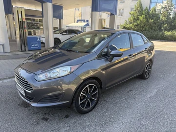 Авто Ford Fiesta 2016 № 8100576
