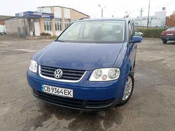 Авто Volkswagen Touran 2006 № 8100635