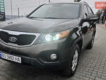 Авто KIA Sorento 2011 № 8100654