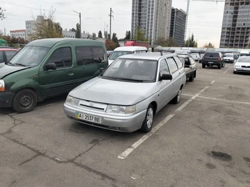 Авто ВАЗ 2111 2004 № 8100692