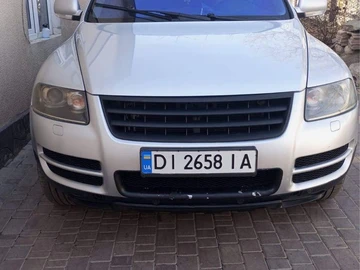 Авто Volkswagen Touareg 2006 № 8100818