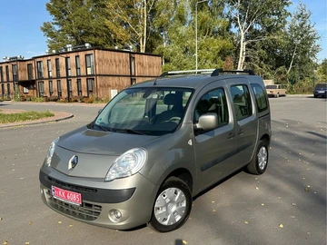 Авто Renault Kangoo Passenger 2008 № 8100881