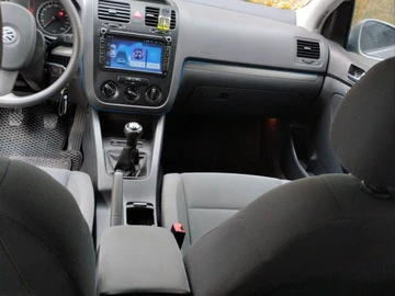 Авто Volkswagen Golf 2005 № 8101072