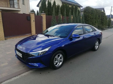 Авто Hyundai Elantra 2021 № 8101089
