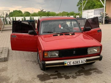 Авто ВАЗ 2105 1992 № 8101117