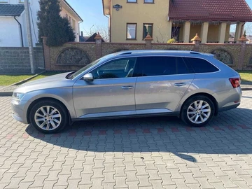 Авто Skoda Superb 2015 № 8101164