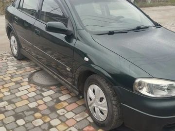 Авто Opel Astra 1998 № 8101168