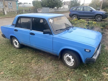 Авто ВАЗ 2107 2004 № 8101341