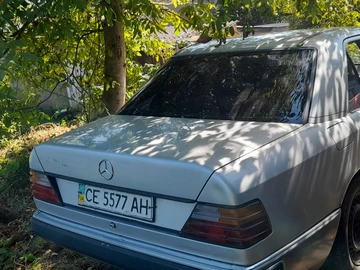 Авто Mercedes 230 1987 № 8101430