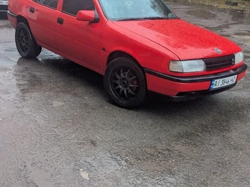 Авто Opel Vectra 1990 № 8101432