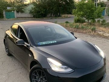 Авто Tesla Model 3 2018 № 8101440