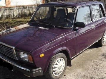 Авто ВАЗ 2107 2000 № 8101446