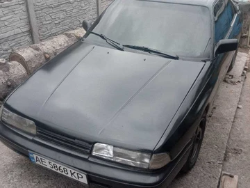 Авто Mazda 626 1990 № 8101689